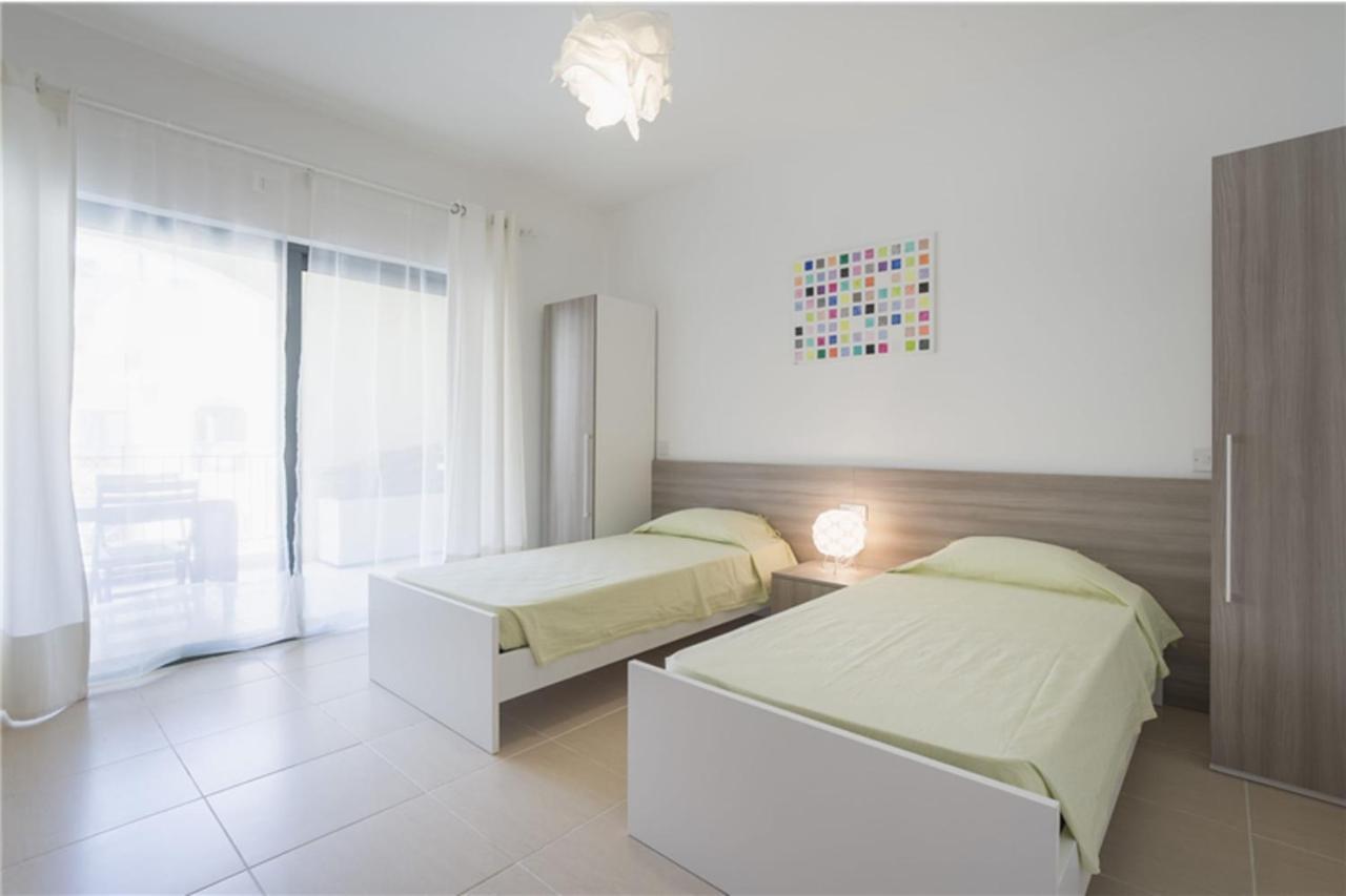 Lux Seaview & Pool-Hosted By Sweetstay Mellieħa Buitenkant foto