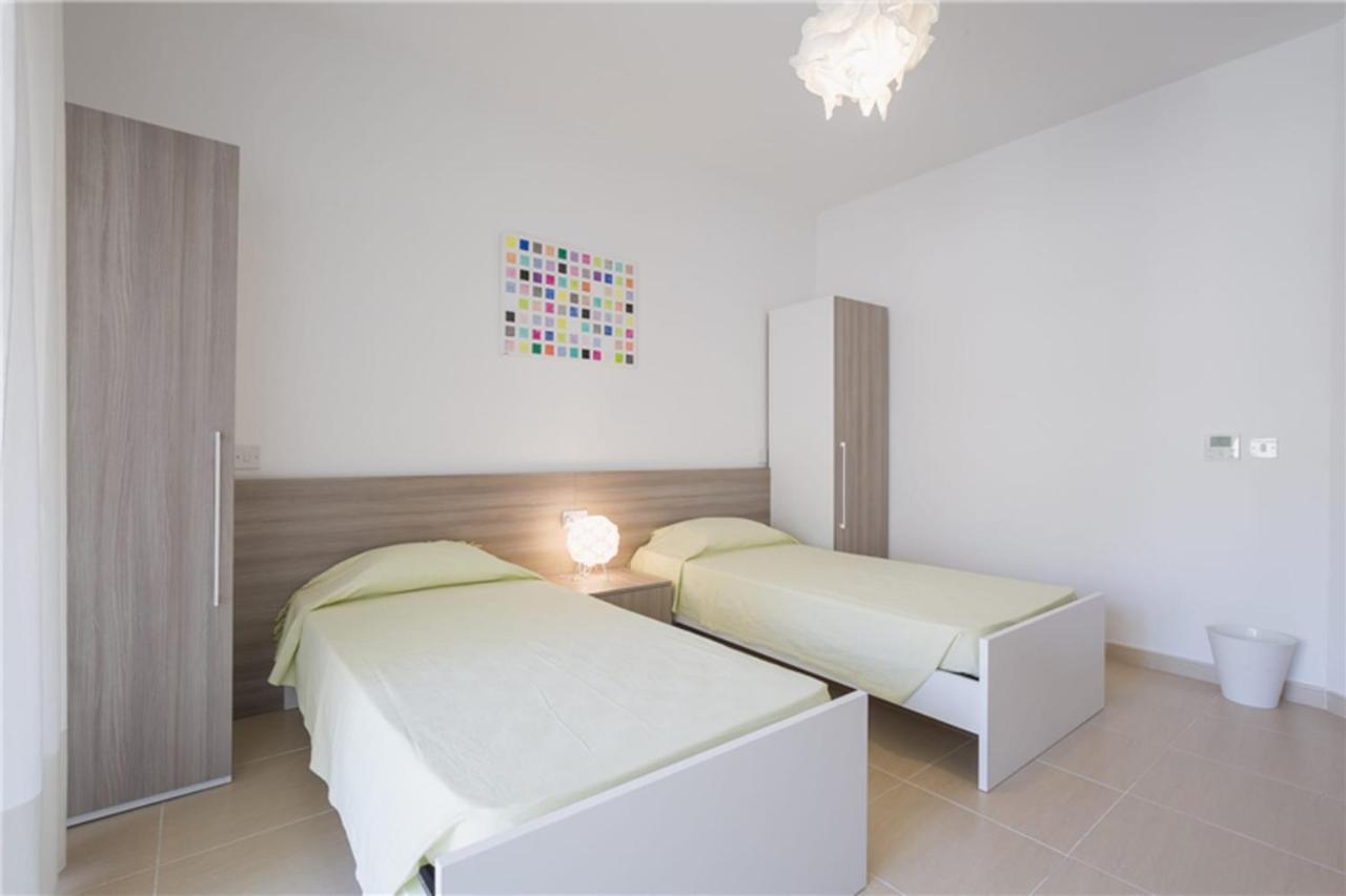 Lux Seaview & Pool-Hosted By Sweetstay Mellieħa Buitenkant foto