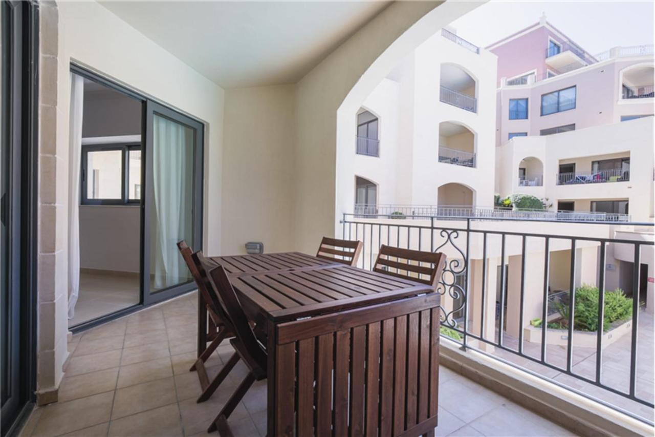 Lux Seaview & Pool-Hosted By Sweetstay Mellieħa Buitenkant foto